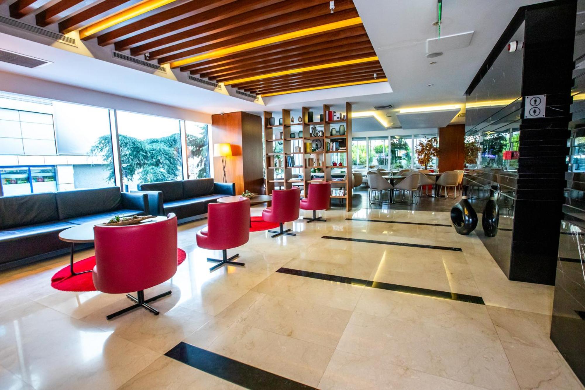 Ramada Encore Istanbul Kartal Exterior foto